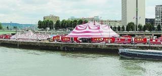 Rouen: en piste avec le cirque Amar sur les quais