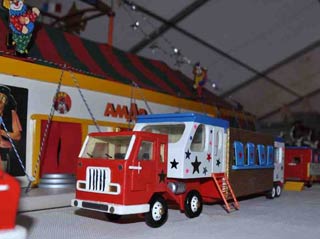 C'est un des moments de la Foire du Creusot: les merveilleux petits cirques de la Bidouille