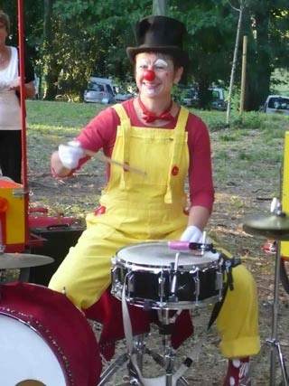 Foire du Creusot: le cirque fait le bonheur du publi