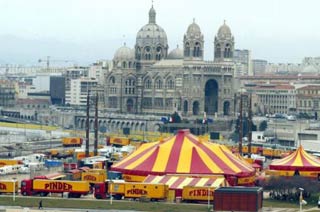 Marseille arrêtera-t-elle son cirque ?