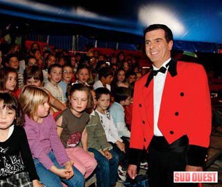 Frédéric Colnot, Monsieur Loyal du Cirque Pinder et ancien élève de Sainte-Marthe à Angoulême