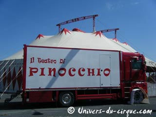 Vendée: Il Teatro di Pinocchio à la Roche sur Yon du 03 au 11 octobre 2009