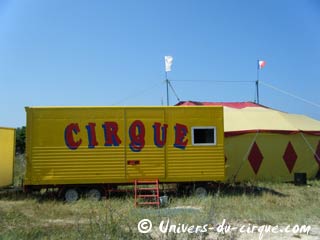 Le cirque Vercruysse: un charmant petit établissement