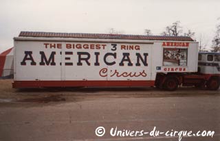 Trentième anniversaire de la première tournée en France de l'American Circus Togni (01)