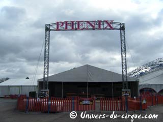 Paris: le cirque Phénix est arrivé sur la Pelouse de Reuilly