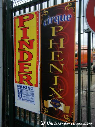 Paris: le cirque Phénix est arrivé sur la Pelouse de Reuilly