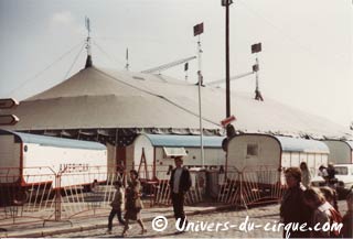 Trentième anniversaire de la première tournée en France de l'American Circus Togni (04)