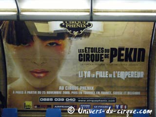 Les cirques continuent à s'afficher dans Paris!