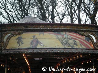 Paris: ambiance festive au Marché de Nol des Champs-Elysées