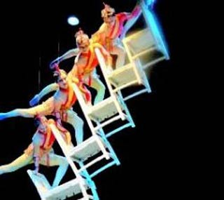 Douai: le Nouveau Cirque de Shanghai au thétre: époustouflant !