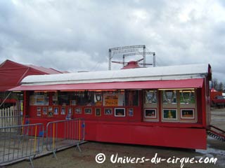 Yvelines: le séjour du cirque Joseph Bouglione à Chatou se poursuit jusqu'au 24 janvier 2010