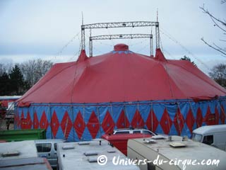 Hauts de Seine: le séjour du cirque Jean Richard à Nanterre se poursuit jusqu'au 13 décembre prochain