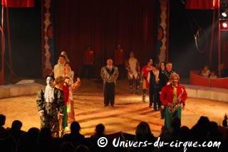 Instants de vie quotidienne au cirque Claudio Zavatta