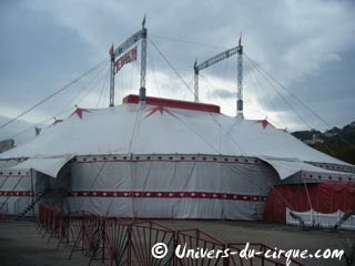 Tournées hivernales du cirque Medrano: le tiercé gagnant de Raoul Gibault