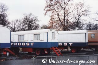 Les cirques d'Allemagne de l'Est (19): le Zirkus Probst