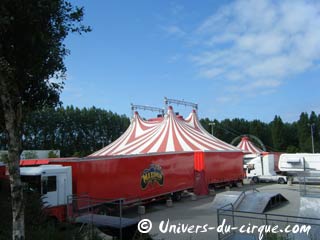 Val d'Oise: le cirque Maximum sur la base de loisirs de Cergy-Pontoise du 15 au 27 décembre 2009