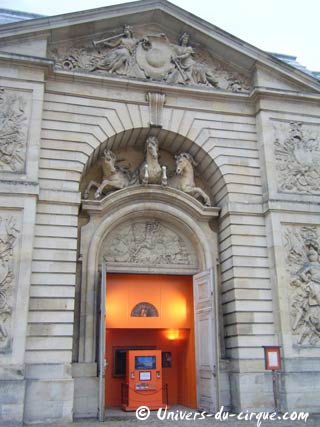 Yvelines: les représentations de l'Académie du spectacle équestre de Versailles se poursuivent jusqu'à fin décembre 2009