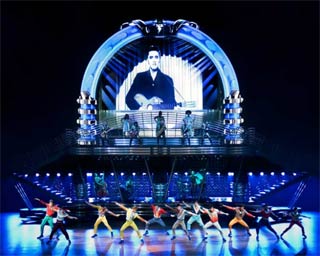 Viva Elvis du Cirque du Soleil en photos et en vidéos