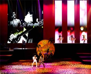 Viva Elvis du Cirque du Soleil en photos et en vidéos