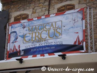 Nouvel an sur le thème du cirque dans les discothèque 