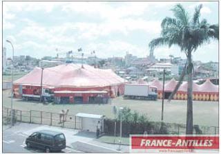 Cirque Roger Lanzac en Martinique: 