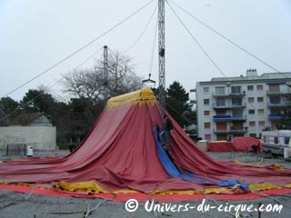 Loire-Atlantique: l'école du cirque Micheletty présente à la Baule jusqu'au 31 mai 2010