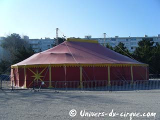 Loire-Atlantique: l'école du cirque Micheletty présente à la Baule jusqu'au 31 mai 2010