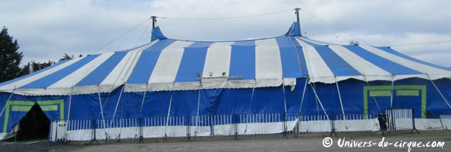 Loire-Atlantique: l'école du cirque Micheletty de Saint Nazaire en images