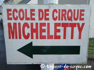 Loire-Atlantique: l'école du cirque Micheletty de Saint Nazaire en images