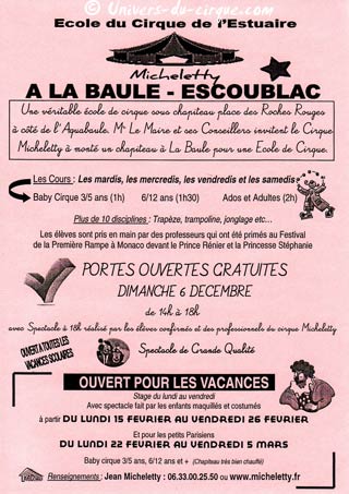 Loire-Atlantique: les flyers publicitaires de l'Ecole du cirque Micheletty à la Baule