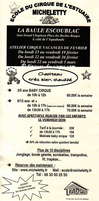 Loire-Atlantique: les flyers publicitaires de l'Ecole du cirque Micheletty à la Baule