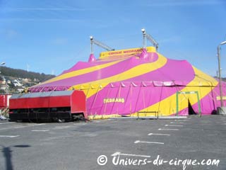 Seine-Maritime: le cirque Medrano en images à Fécamp (02)