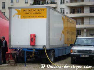 Hauts-de-Seine: les Tréteaux de France ont planté leur chapiteau à Montrouge