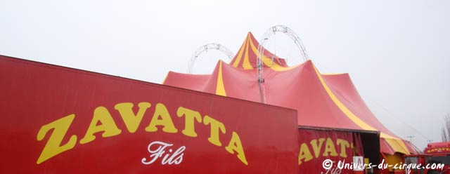 Le nouveau chapiteau du cirque Zavatta fils