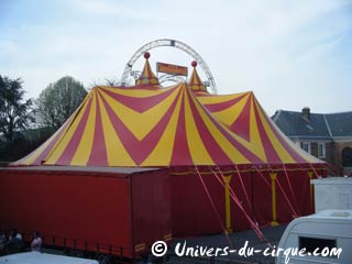 Les belles installations du cirque Joy Dassonneville