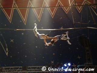 Lens: le parti pris séduisant du cirque Amar avec 
