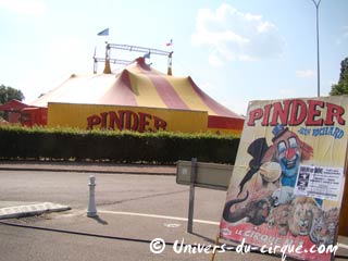 Bourgogne: le cirque Pinder à Chalon sur Saône en images