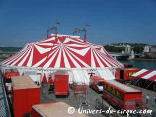 Le cirque Amar de retour dans les îles du littoral Atlantique au cours de l'été 2010