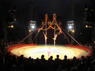 Chalon-sur-Saone: deux jours de spectacle et de magie avec le cirque Pinder