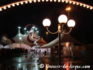 Le cirque Arlette Gruss à Troyes en images de jour comme de nuit