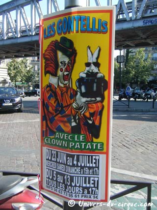 Le cirque Gontellis est arrivé dans le square Garibaldi à Paris