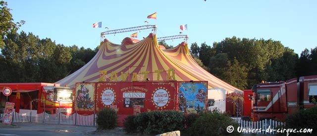 Le cirque Lydia Zavatta à Grande Synthe du 30 juillet au 08 août 2010