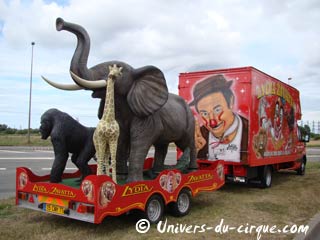 Le cirque Lydia Zavatta à Grande Synthe du 30 juillet au 08 août 2010