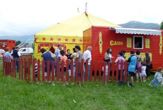 Gerde: place au cirque Novelty