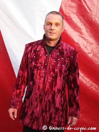 Stephan Gistau: une autre façon de présenter le spectacle de cirque