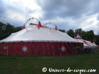 Belgique: le séjour du cirque Alexandre Bouglione à Bruxelles se poursuit jusqu'au 08 décembre 2010