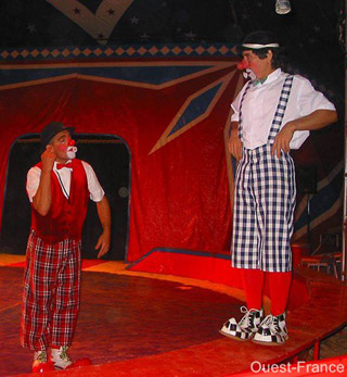 Ile-et-Vilaine: un tour du monde avec le cirque Métropole à Guichen