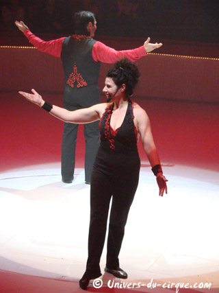 Paris: le Duo Guerrero au cirque d'hiver Bouglione à Paris