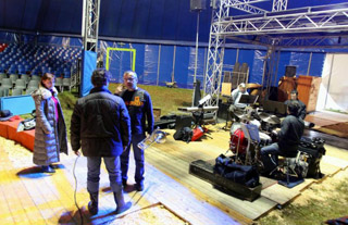 Hautes-Pyrénées: le cirque de Nol chez Leclerc à Ibos