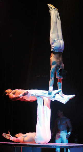 Landes: le spectacle époustouflant de Dominic Lacasse au Festival Européen des Artistes de Cirque à Saint-Paul-les-Dax